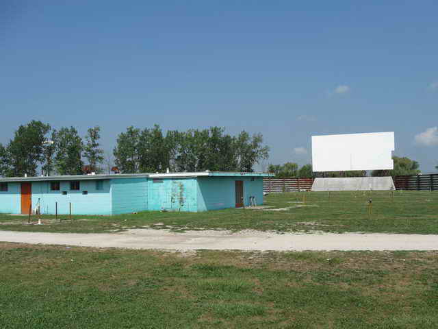 Skyway Drive-In - 2013 Photo